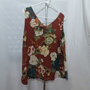Chico's 4 In 1 Reversible scoop Neck Or V Neck Spotted Or Floral Tank Size L